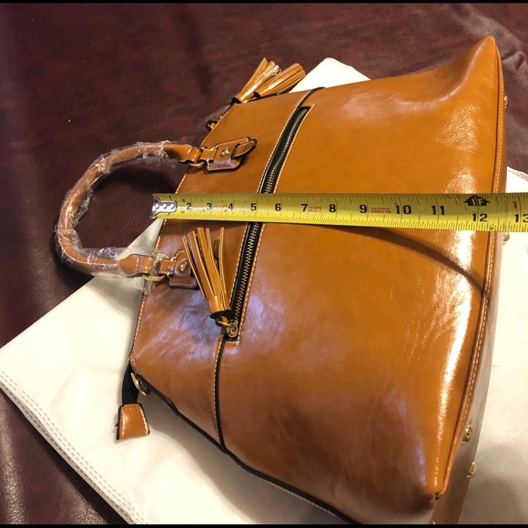 SALE Dooney and Bourke Kingston Natural - NWT - Picture 13 of 16